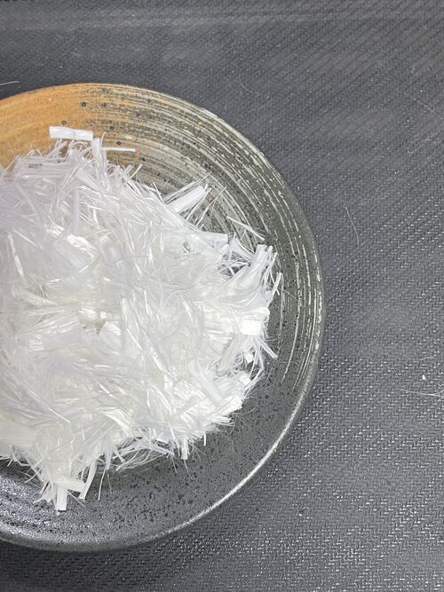 Τελευταίες εταιρικές ειδήσεις για Συνήθως χρησιμοποιούμενα υλικά στις βιομηχανίες επεξεργασίας και κατασκευής - κοντή ίνα πολυπροπυλενίου