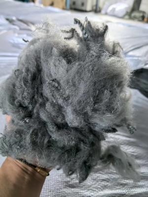 Καλή τιμή. Recycled Polyester Staple Fiber 2.5D 51mm Grey OEKO-TEX Certified σε απευθείας σύνδεση