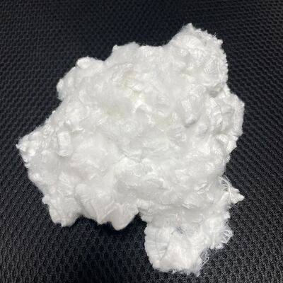 Καλή τιμή. Υψηλή λευκότητα PET ίνες 2D × 38mm μαλακό σταθερό για την παραγωγή υφασμάτων Προδιαγραφές μπορεί να προσαρμοστεί σε απευθείας σύνδεση