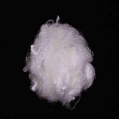 Καλή τιμή. Περιβαλλοντικά φιλικό Polyester Staple Fiber 51mm Ανακυκλωμένο PET Polyester Fiber Fill σε απευθείας σύνδεση