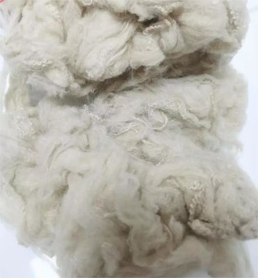 Καλή τιμή. 6D Polyester staple fiber Καλή αντοχή σε αντίκτυπο Μη σιλικονωμένες συνθετικές υφαντικές ίνες για τις ανάγκες σας σε απευθείας σύνδεση