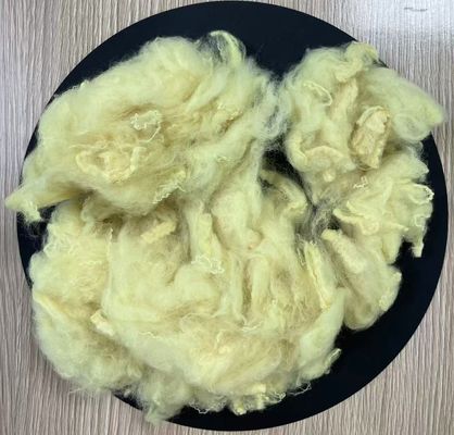 Καλή τιμή. Ανακυκλωμένη πολυεστέρα Staple Fiber 2.5D 51mm Chick Yellow σε απευθείας σύνδεση