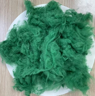 Καλή τιμή. Ανακυκλωμένη πολυεστέρα Staple Fiber 1.5D 38mm Σμαράγδινο πράσινο σε απευθείας σύνδεση