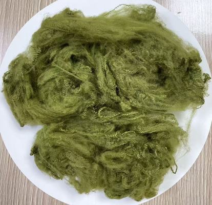 Καλή τιμή. Recycled Polyester Staple Fiber with 255-265°C Melting Point in Bright Army Green and High Wrinkle Resistance σε απευθείας σύνδεση